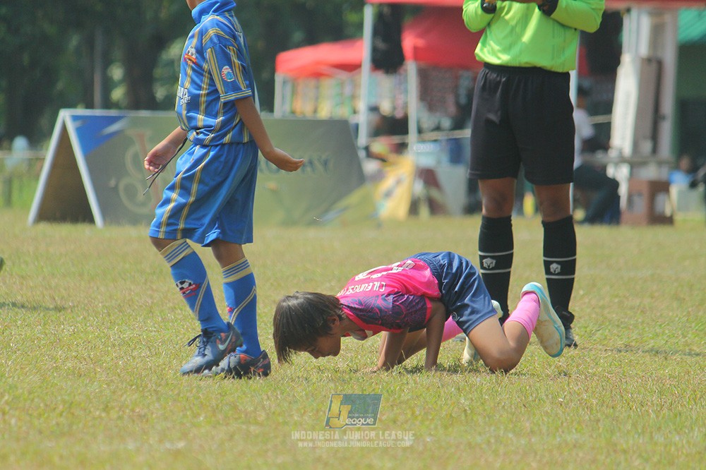 ijlu9 champ 050726 cileungsi united vs nusantara 2004