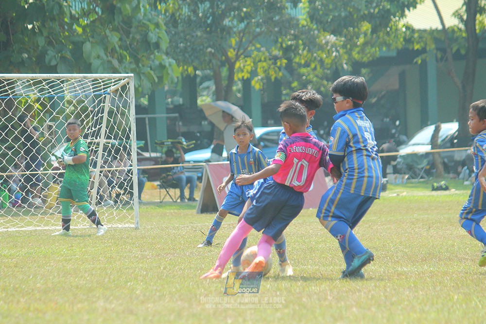 ijlu9 champ 050726 cileungsi united vs nusantara 2004