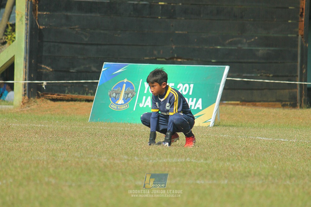 ijlu9 plate 050726 gagak muda vs proball football