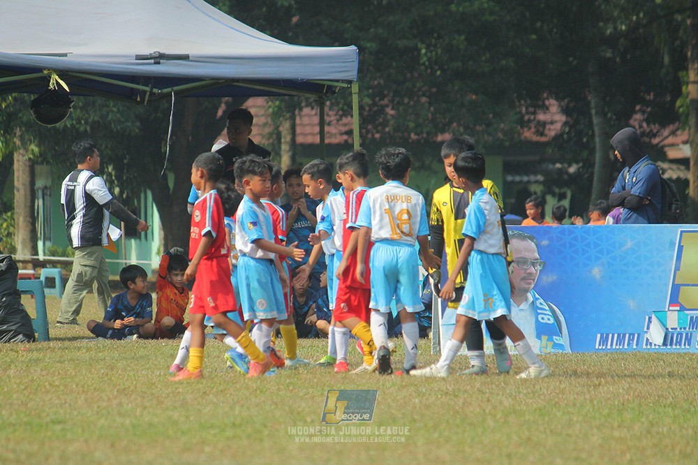ijlu9 plate 050726 gagak muda vs proball football