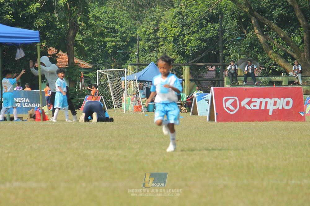 ijlu9 plate 050726 gagak muda vs proball football
