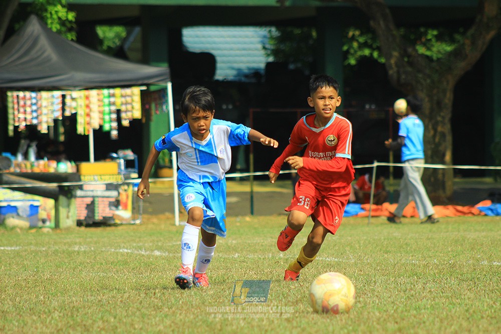 ijlu9 plate 050726 gagak muda vs proball football