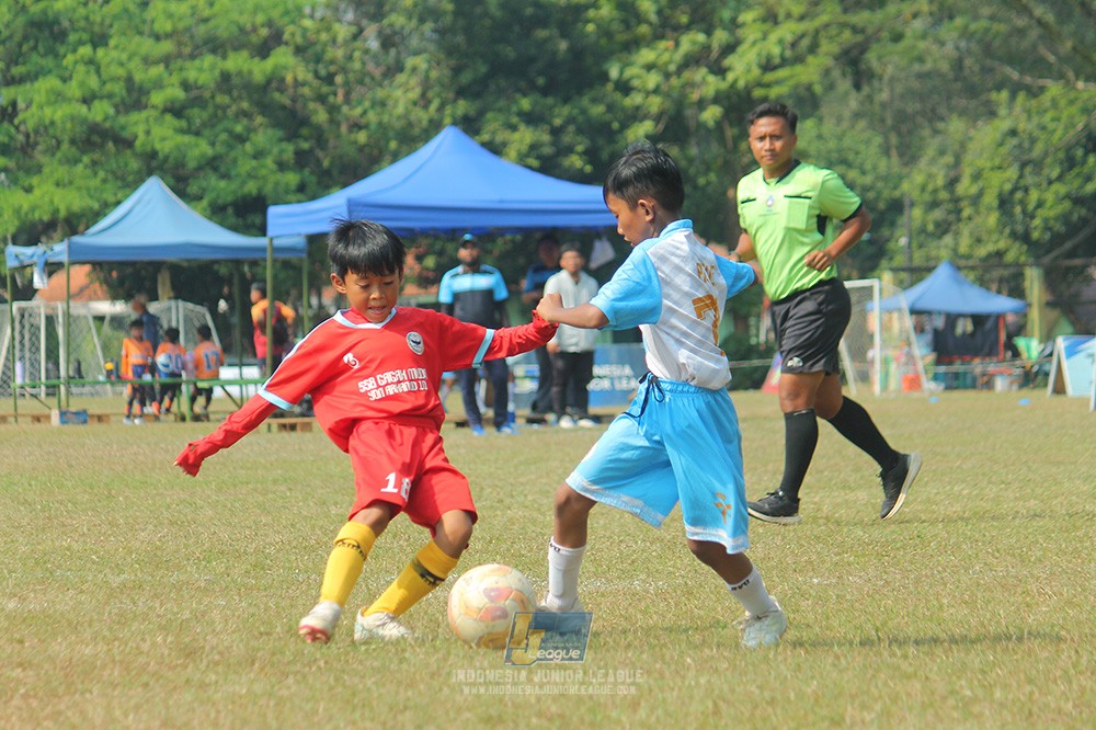 ijlu9 plate 050726 gagak muda vs proball football