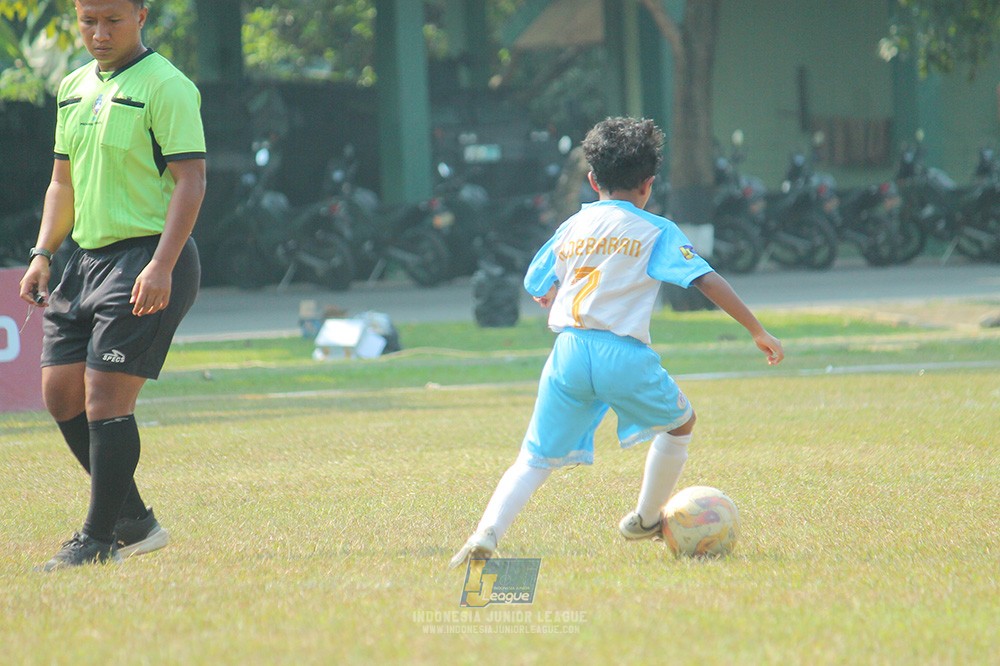 ijlu9 plate 050726 gagak muda vs proball football