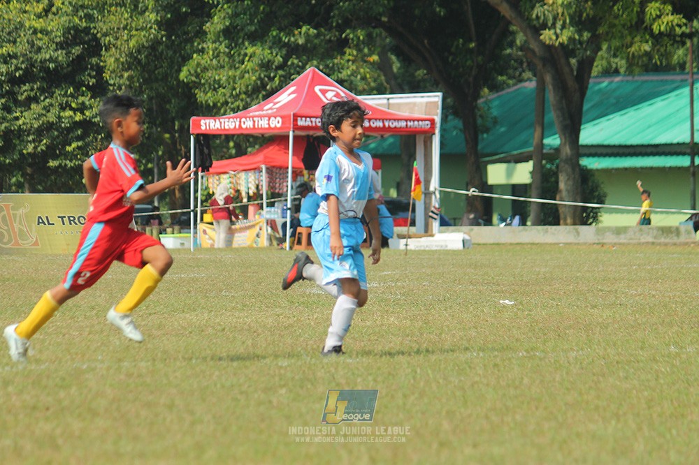 ijlu9 plate 050726 gagak muda vs proball football