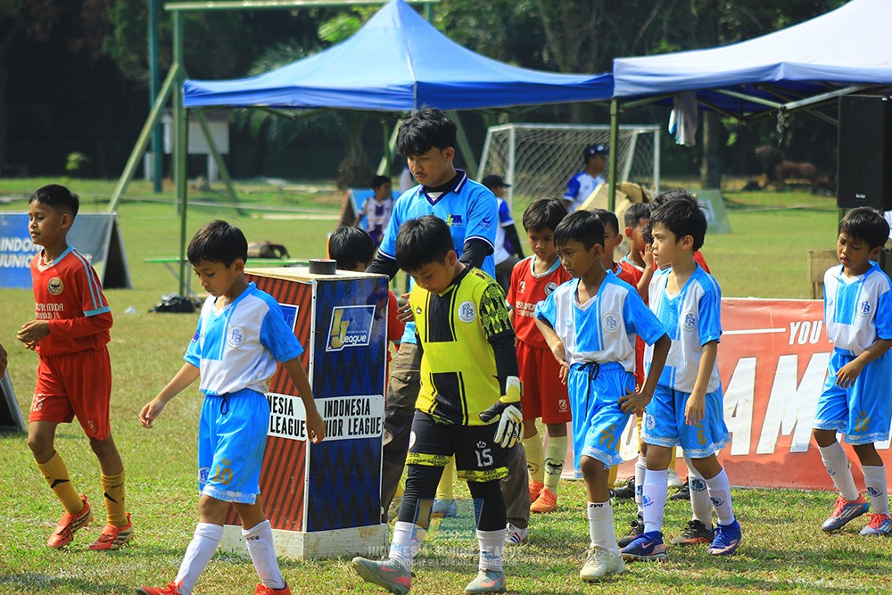 ijlu9 plate 050726 gagak muda vs proball football