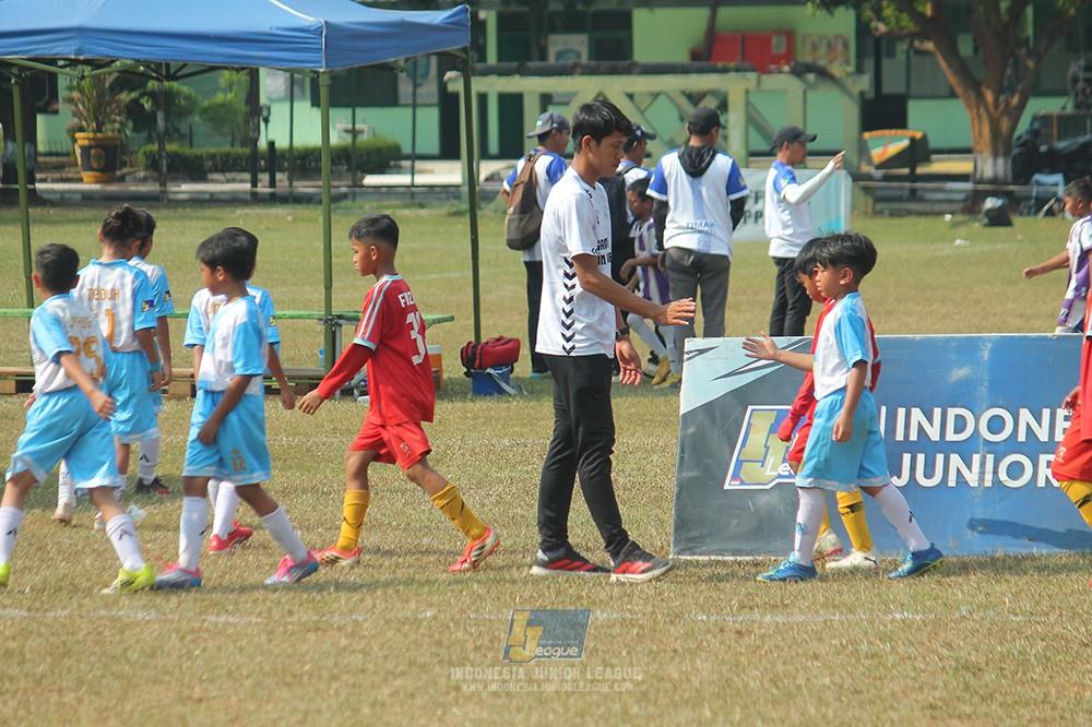 ijlu9 plate 050726 gagak muda vs proball football