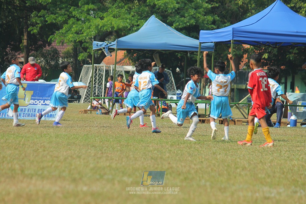 ijlu9 plate 050726 gagak muda vs proball football