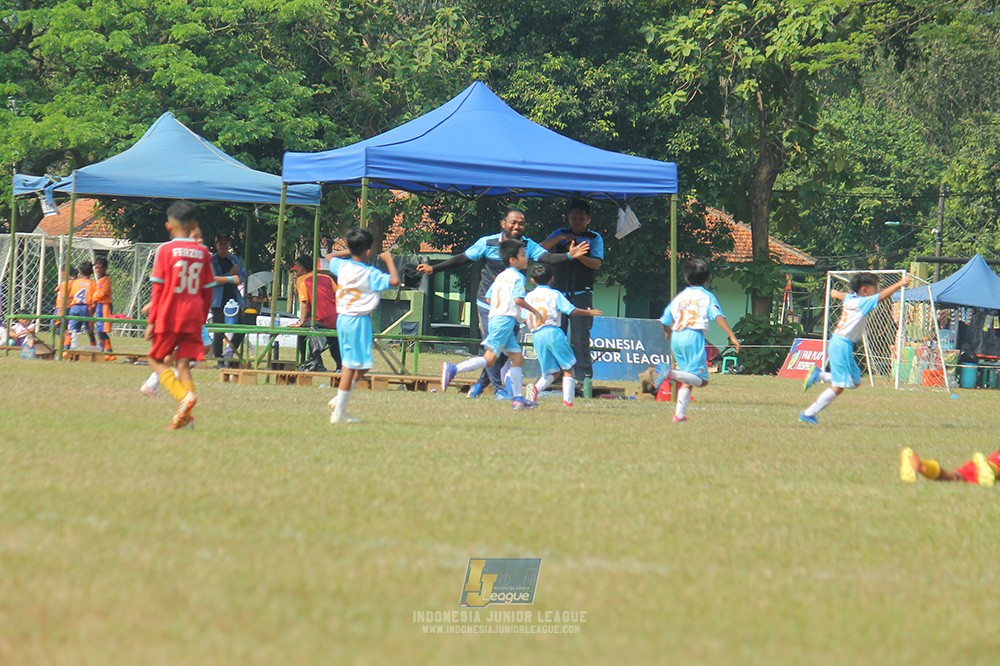 ijlu9 plate 050726 gagak muda vs proball football