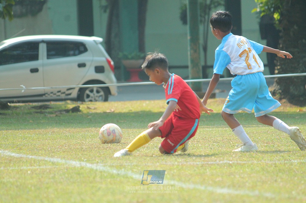 ijlu9 plate 050726 gagak muda vs proball football