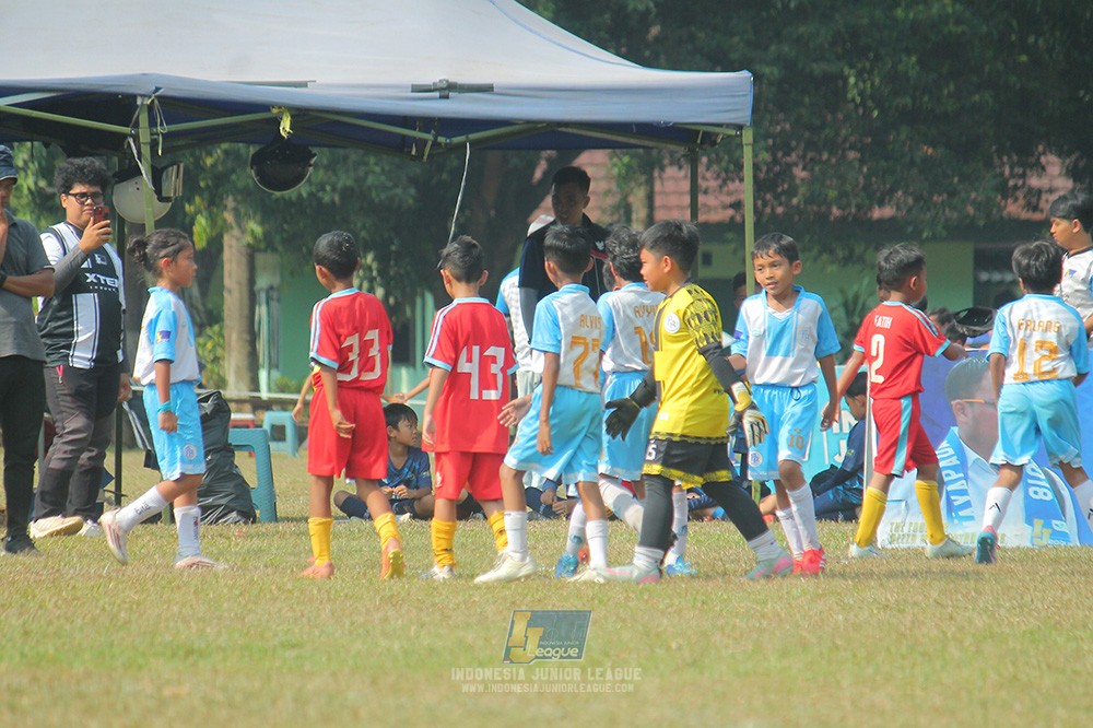 ijlu9 plate 050726 gagak muda vs proball football