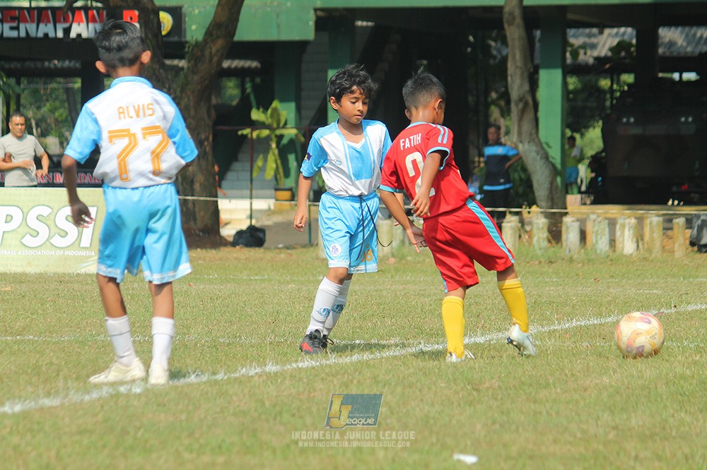 ijlu9 plate 050726 gagak muda vs proball football