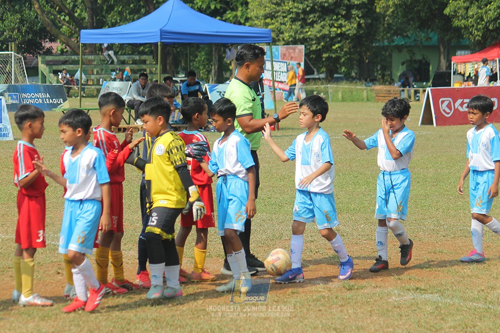 ijlu9 plate 050726 gagak muda vs proball football