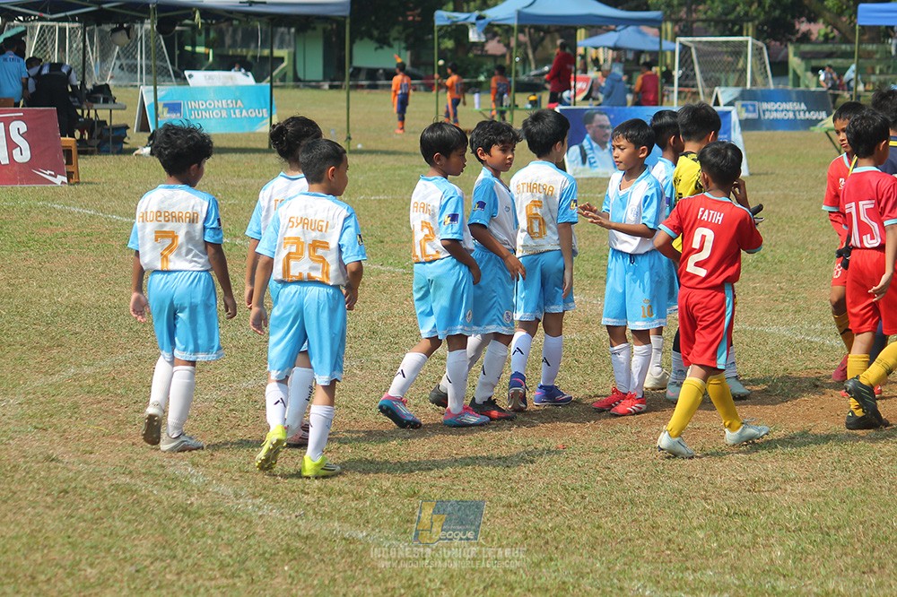 ijlu9 plate 050726 gagak muda vs proball football