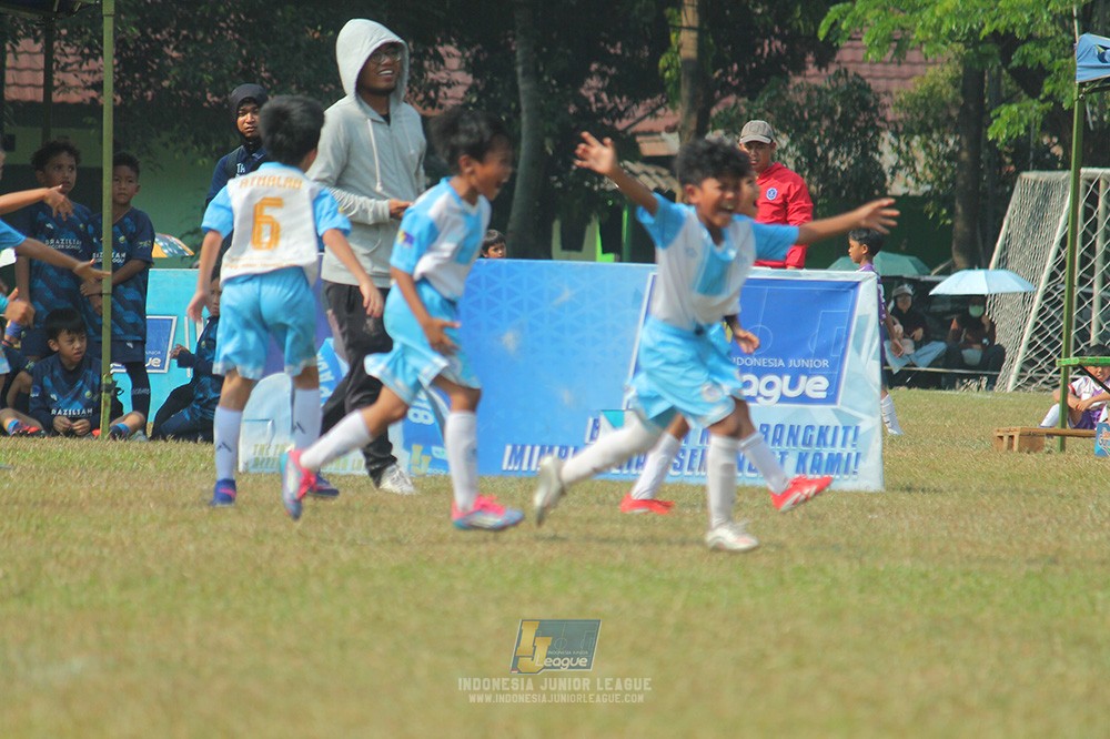 ijlu9 plate 050726 gagak muda vs proball football