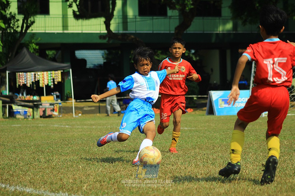 ijlu9 plate 050726 gagak muda vs proball football