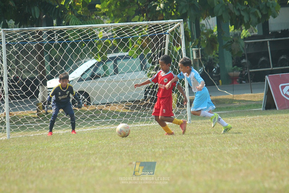 ijlu9 plate 050726 gagak muda vs proball football