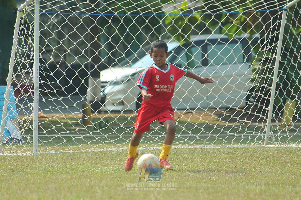 ijlu9 plate 050726 gagak muda vs proball football