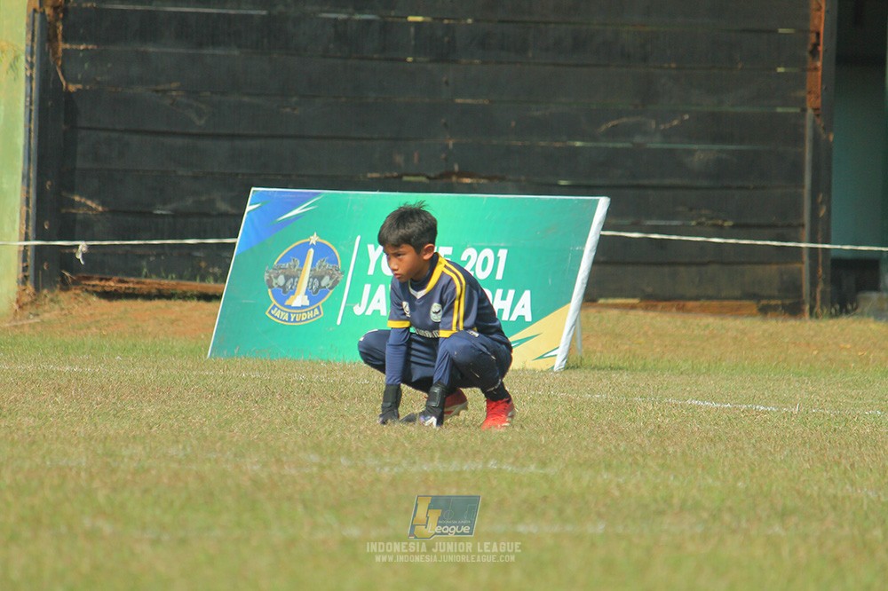 ijlu9 plate 050726 gagak muda vs proball football