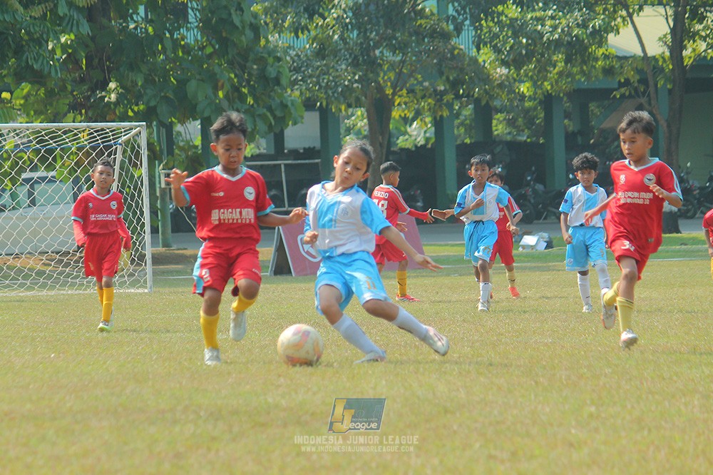 ijlu9 plate 050726 gagak muda vs proball football