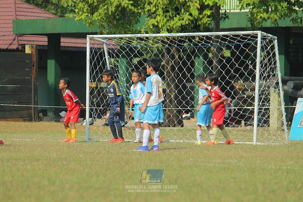 ijlu9 plate 050726 gagak muda vs proball football