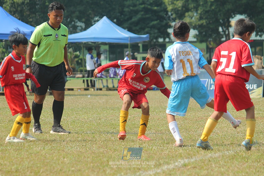 ijlu9 plate 050726 gagak muda vs proball football
