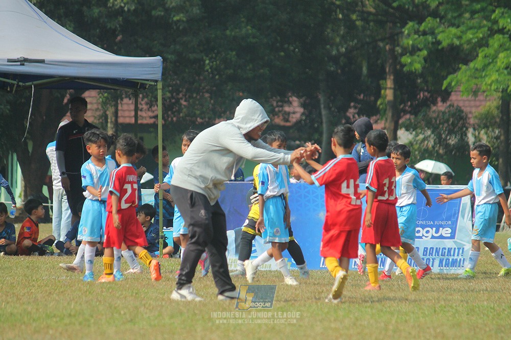 ijlu9 plate 050726 gagak muda vs proball football
