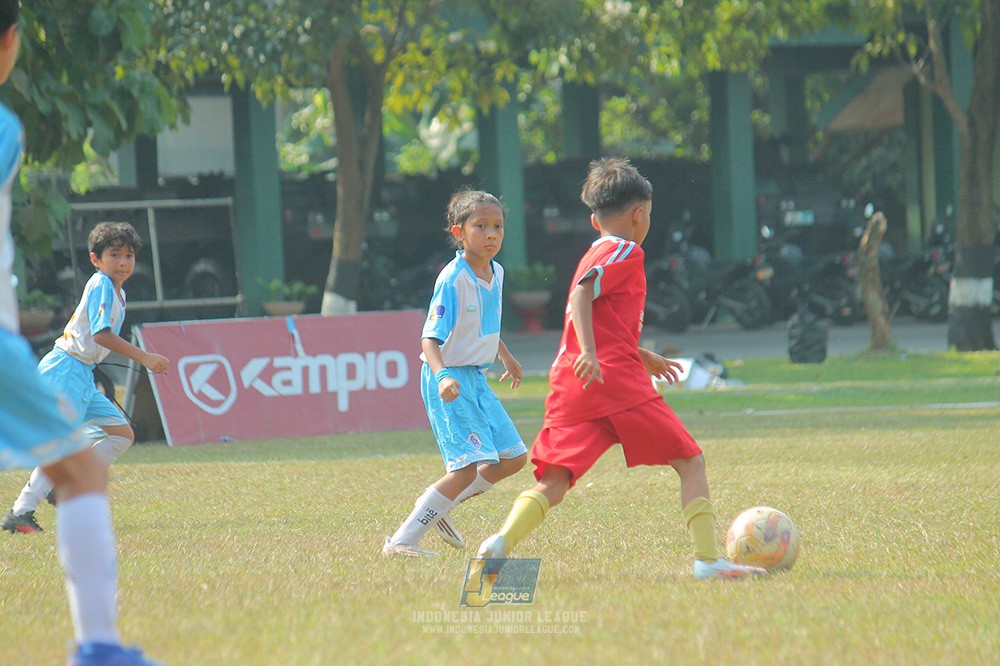 ijlu9 plate 050726 gagak muda vs proball football