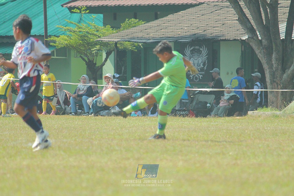 ijlu9 plate 050726 gagak muda vs sparta 1979