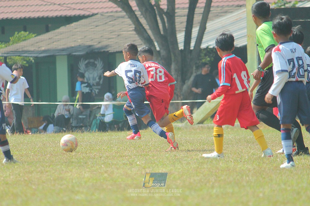 ijlu9 plate 050726 gagak muda vs sparta 1979