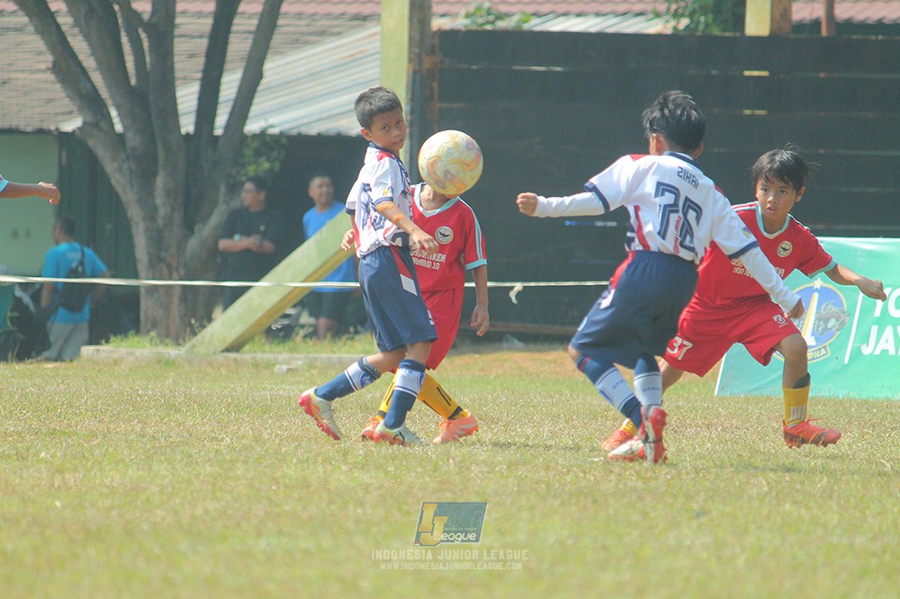 ijlu9 plate 050726 gagak muda vs sparta 1979