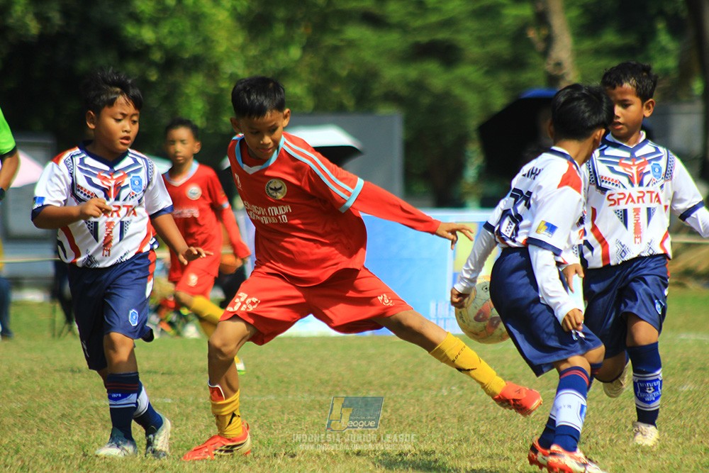 ijlu9 plate 050726 gagak muda vs sparta 1979