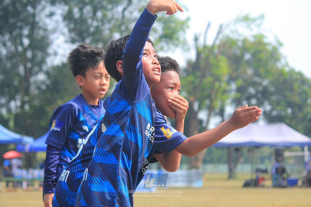 ijlu9 plate 050726 maesa pararaider vs brazillian ss senayan