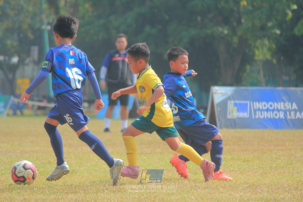 ijlu9 plate 050726 maesa pararaider vs brazillian ss senayan