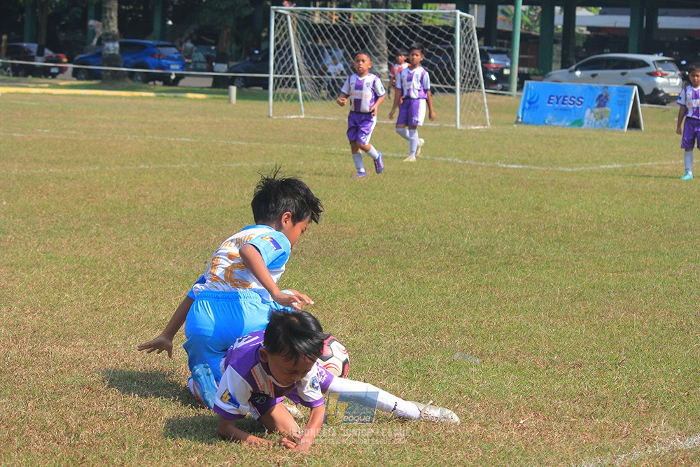 ijlu9 plate 050726 proball football vs timah united