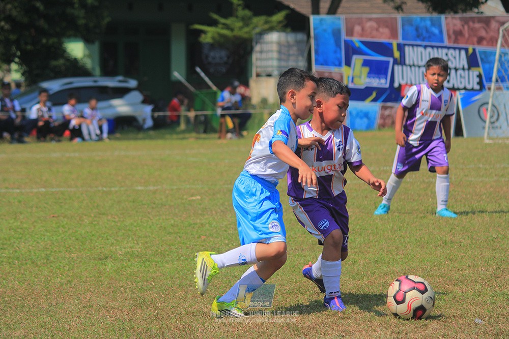 ijlu9 plate 050726 proball football vs timah united