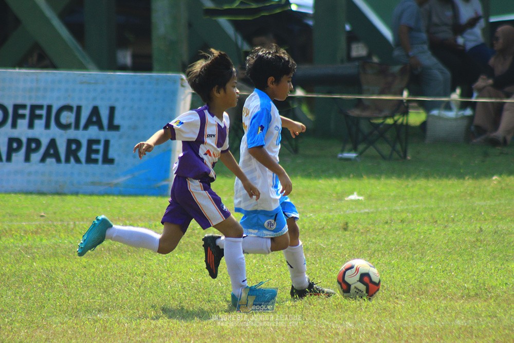 ijlu9 plate 050726 proball football vs timah united