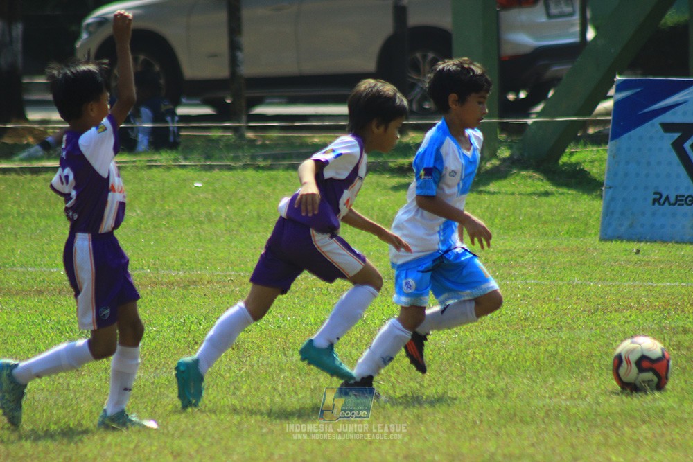 ijlu9 plate 050726 proball football vs timah united