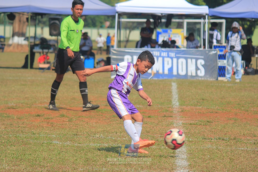 ijlu9 plate 050726 proball football vs timah united
