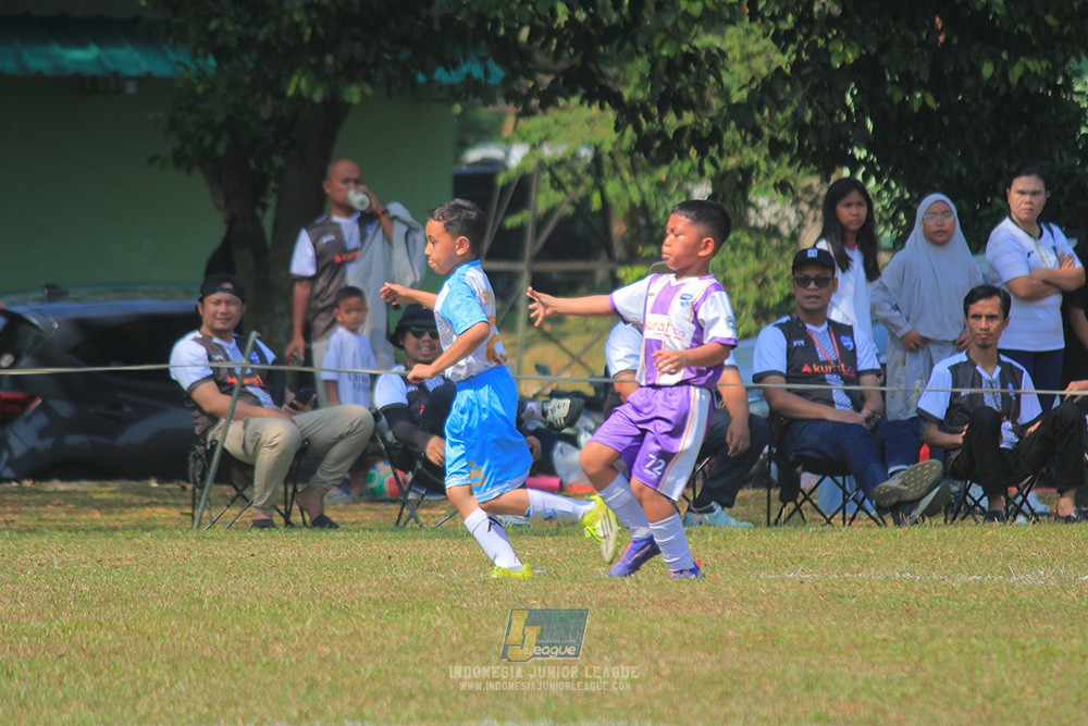 ijlu9 plate 050726 proball football vs timah united
