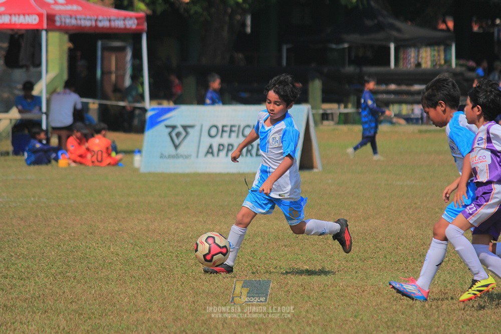 ijlu9 plate 050726 proball football vs timah united