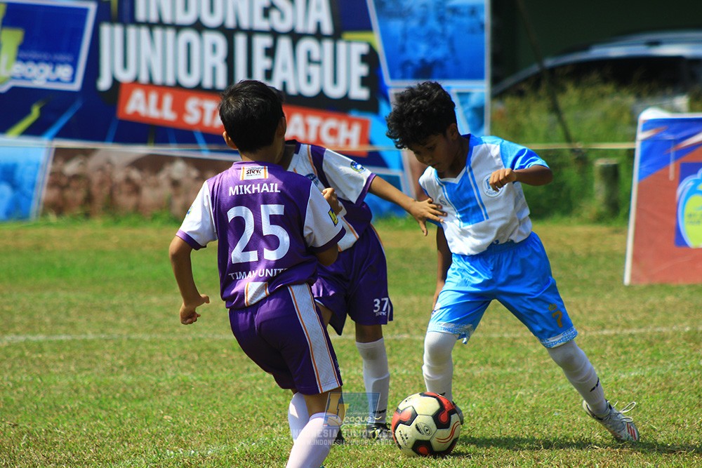 ijlu9 plate 050726 proball football vs timah united