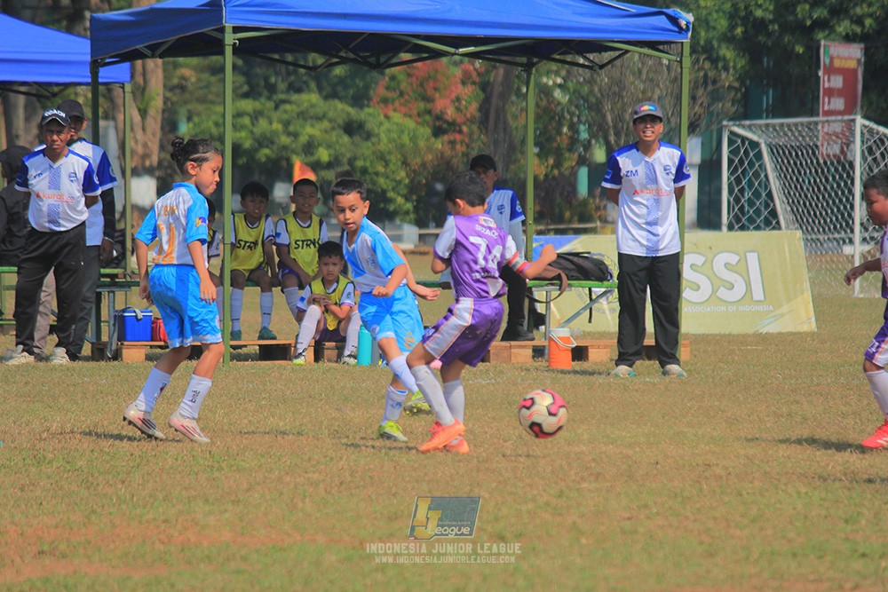 ijlu9 plate 050726 proball football vs timah united