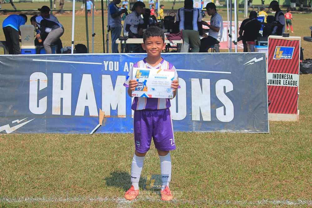 ijlu9 plate 050726 proball football vs timah united