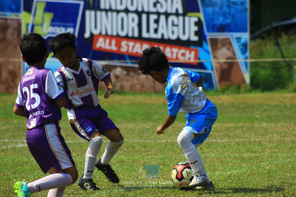 ijlu9 plate 050726 proball football vs timah united