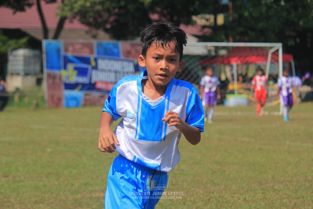 ijlu9 plate 050726 proball football vs timah united