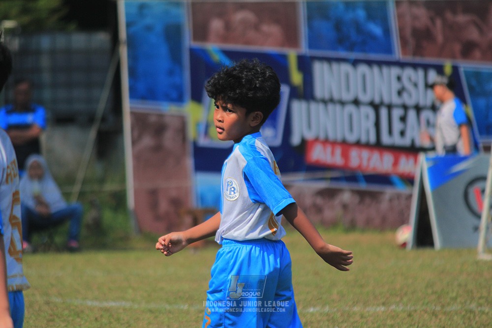 ijlu9 plate 050726 proball football vs timah united