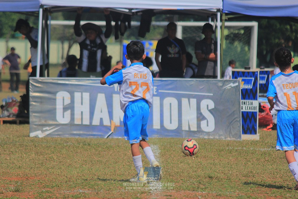 ijlu9 plate 050726 proball football vs timah united