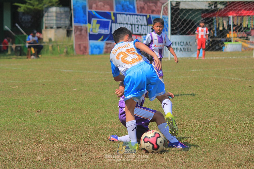 ijlu9 plate 050726 proball football vs timah united