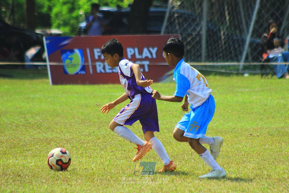 ijlu9 plate 050726 proball football vs timah united
